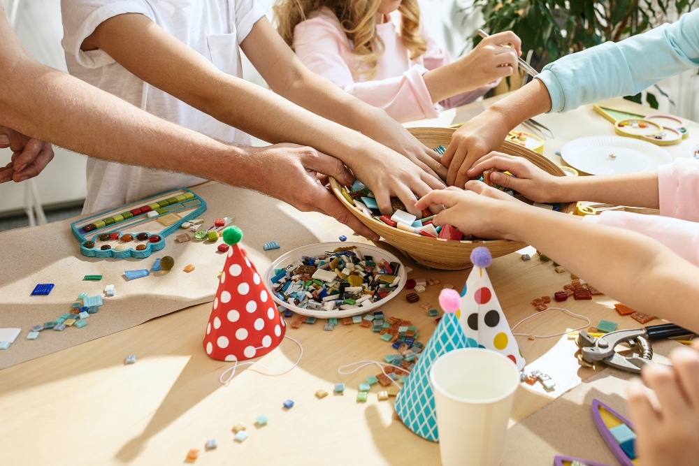 Top 10 des loisirs créatifs pour l'anniversaire des 3 ans - Holly Party